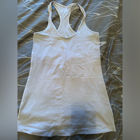 Size 6 Lululemon Cool Racerback - Picture 2 of 3
